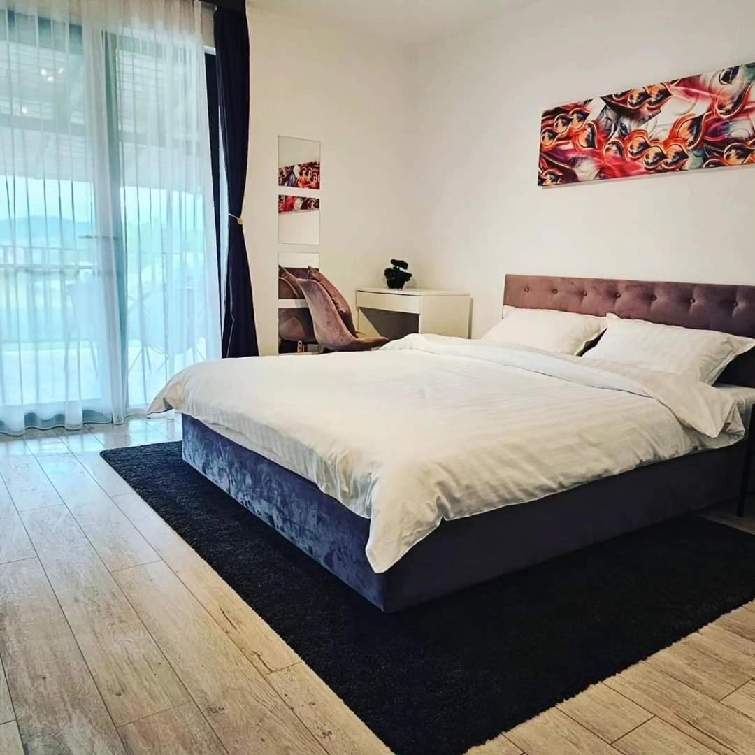 Pensiunea Relax Curtea de Argeş Εξωτερικό φωτογραφία